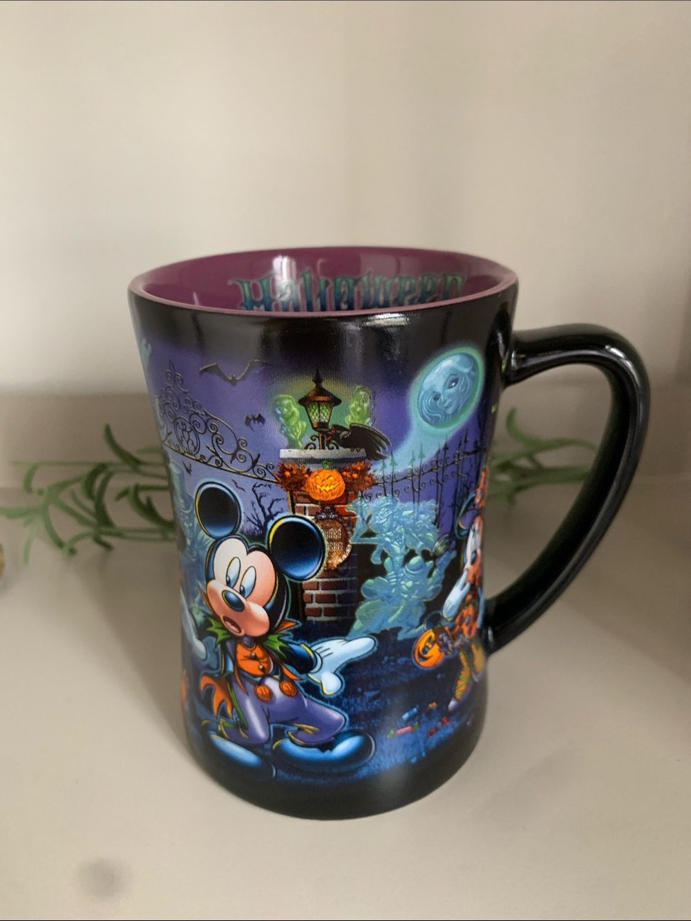 ๐ RARE Disney Parks Halloween Coffee Mug Haunted Mansion Mickey And Friends